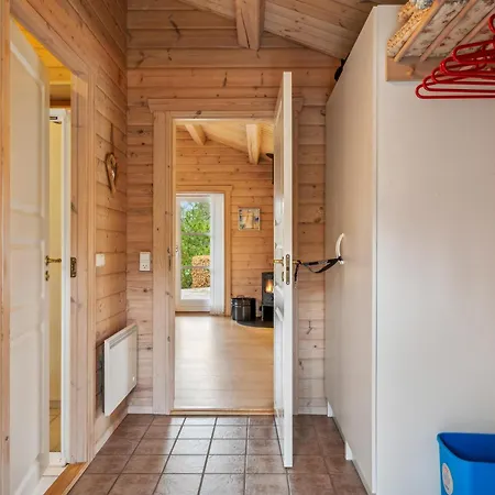 Well-maintained In Cozy Surroundings Close To Casa vacanze Ebeltoft